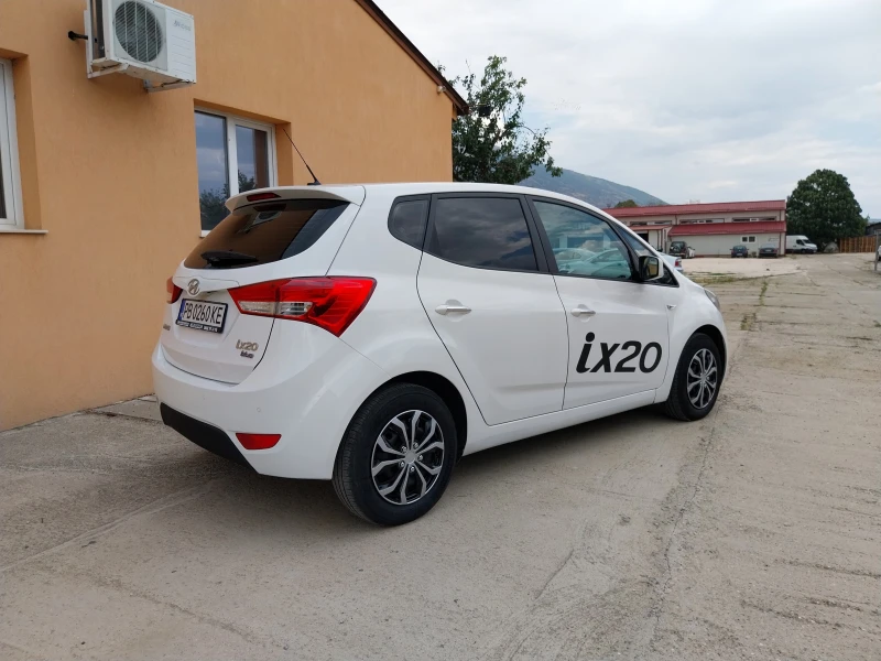 Hyundai Ix20 IX20 1.4 i// blue//.Отлична euro5B, снимка 4 - Автомобили и джипове - 47424524