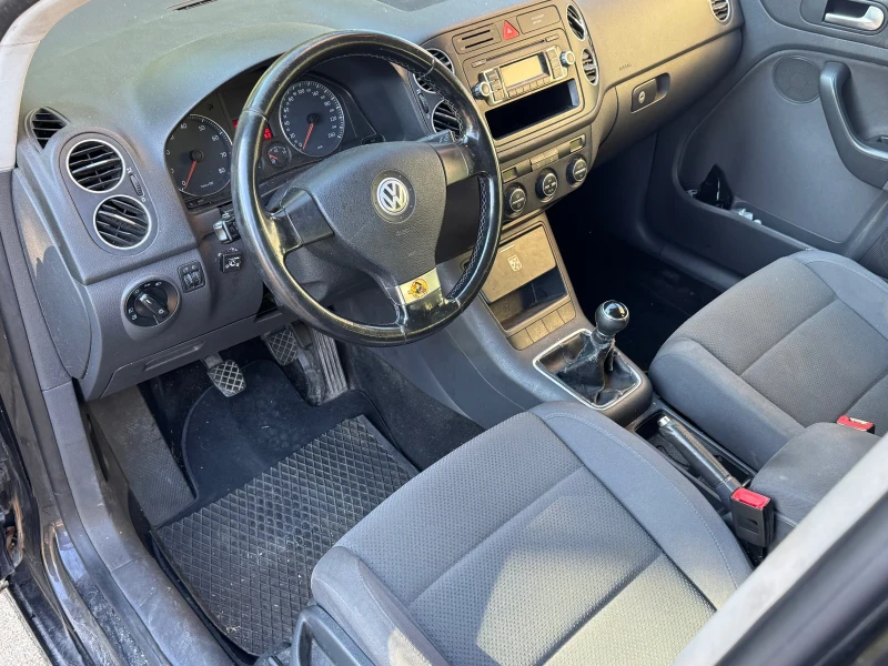 VW Golf Plus 1.6i 102к.с * ГАЗ* * Италия* , снимка 9 - Автомобили и джипове - 47631280