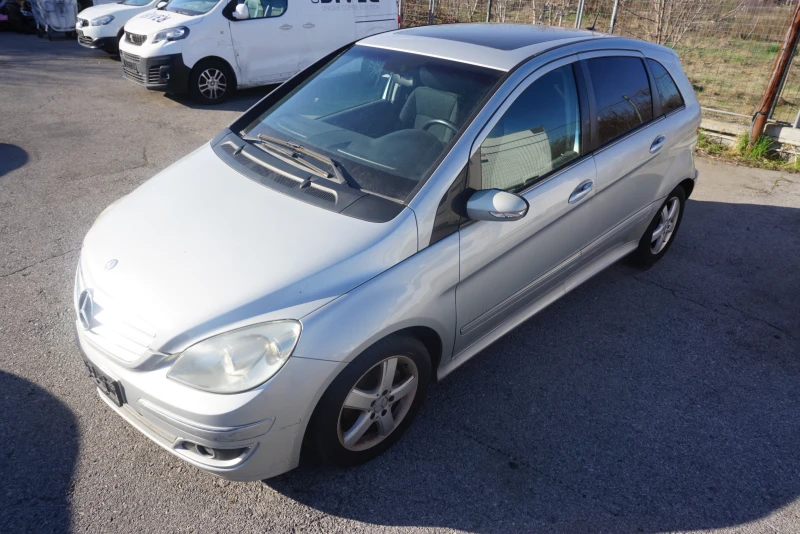 Mercedes-Benz B 170 АВТОМАТ, снимка 1 - Автомобили и джипове - 48238168