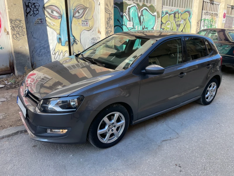 VW Polo 1.6 TDI, снимка 1 - Автомобили и джипове - 48801186