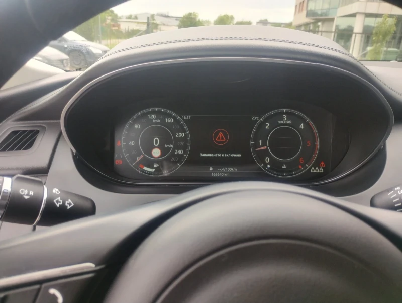 Jaguar E-pace Jaguar E-Pace 2.0D/Кожен салон/Промоция, снимка 12 - Автомобили и джипове - 52358250