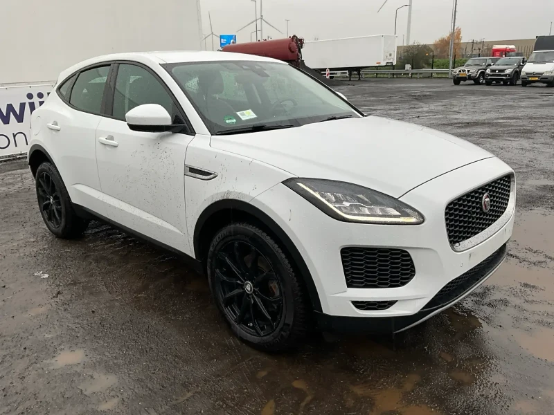 Jaguar E-pace 2.0D, снимка 2 - Автомобили и джипове - 48954482