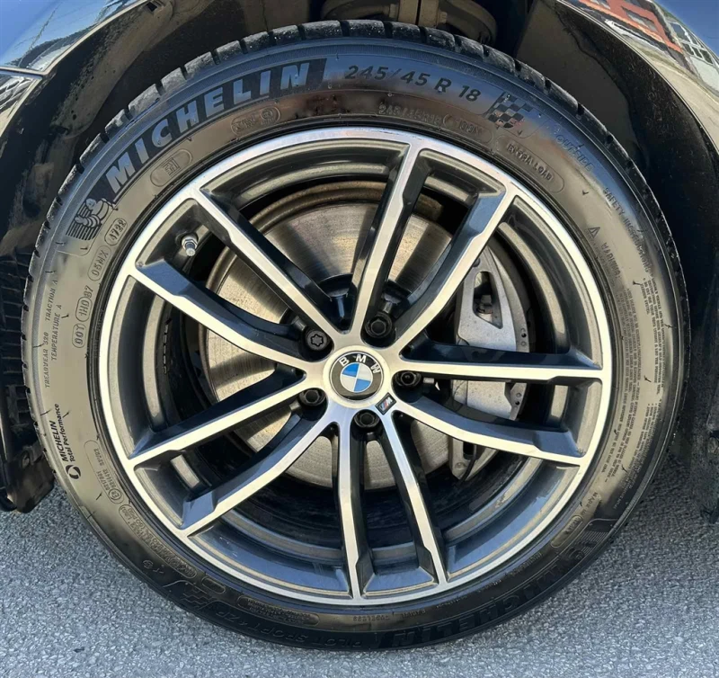 BMW 530 xDrive Touring, снимка 5 - Автомобили и джипове - 50166670