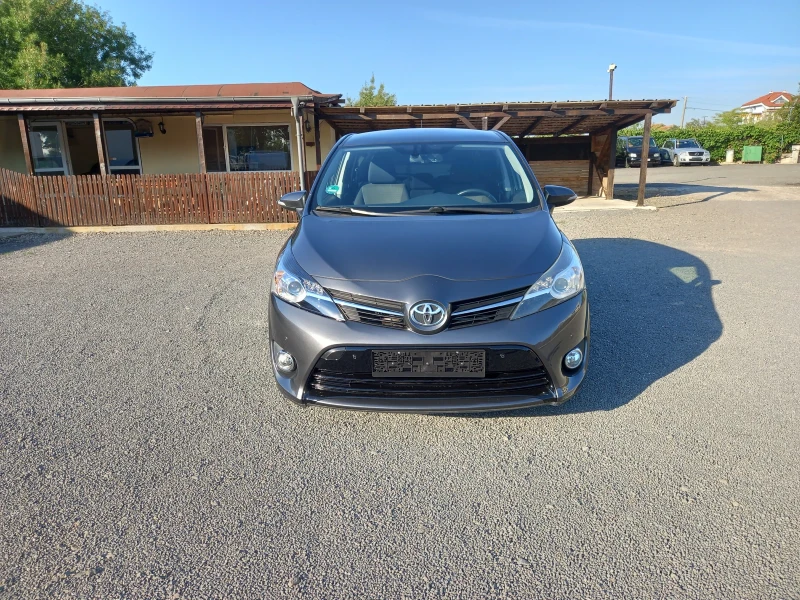 Toyota Verso 6+ 1 места