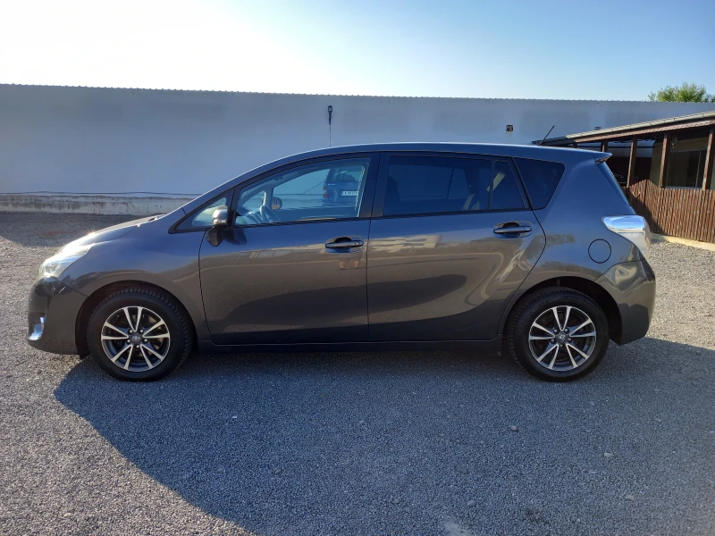 Toyota Verso 6+ 1 места, снимка 7 - Автомобили и джипове - 51606732