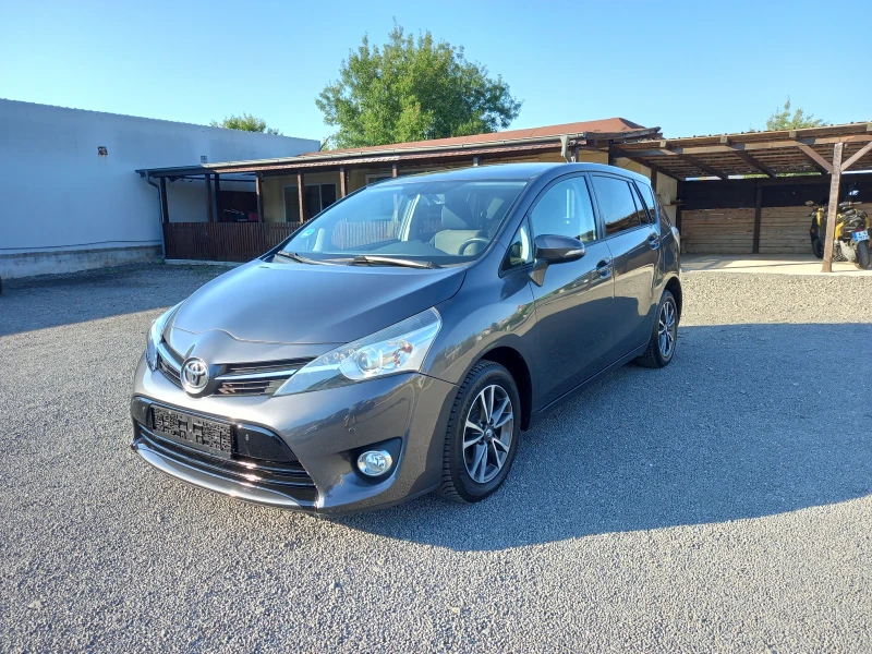 Toyota Verso 6+ 1 места, снимка 8 - Автомобили и джипове - 51606732