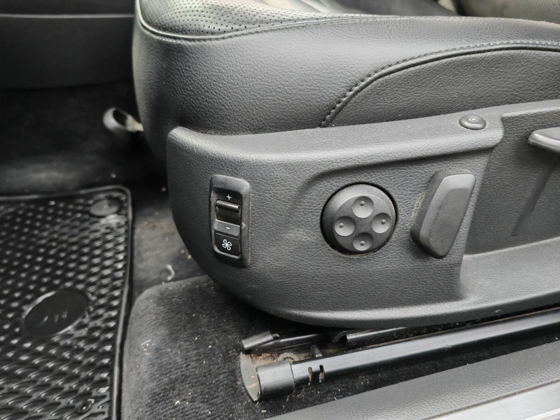 VW Passat Дистроник, обдухване на седалките, панорама, снимка 11 - Автомобили и джипове - 52515112