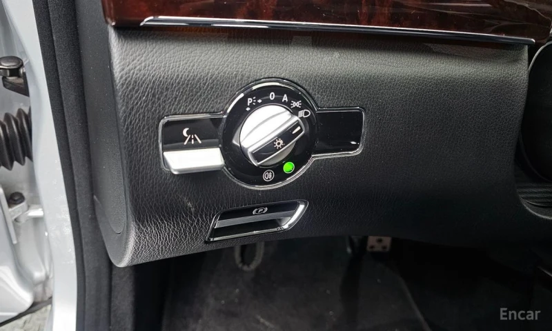 Mercedes-Benz S 500, снимка 13 - Автомобили и джипове - 52840439