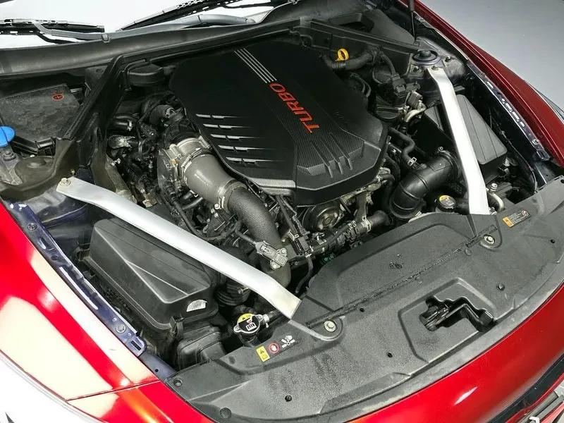 Kia Stinger 3.3 2WD GT - САМО 30% АВАНС , снимка 6 - Автомобили и джипове - 55888075