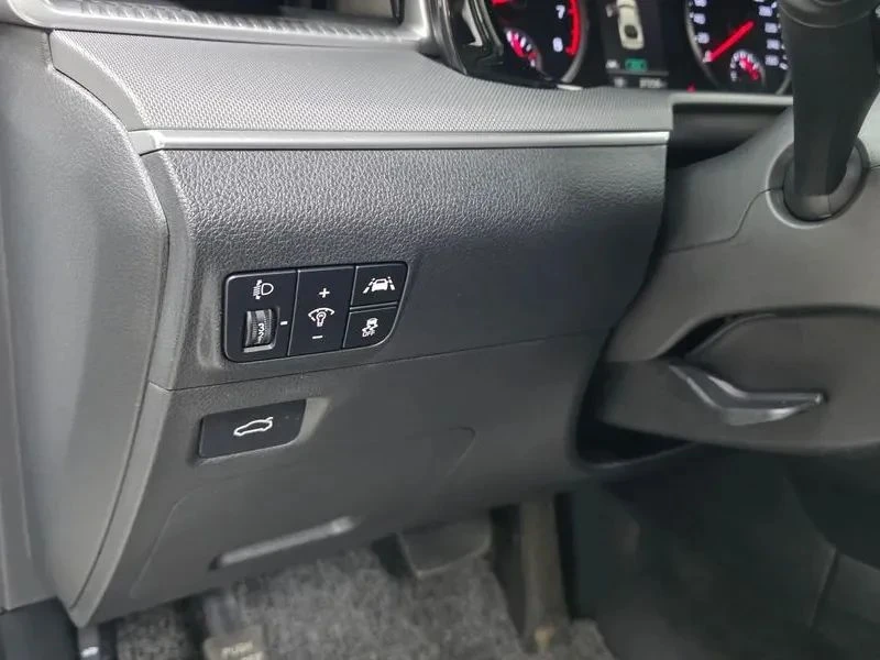 Kia K5, снимка 17 - Автомобили и джипове - 56687974