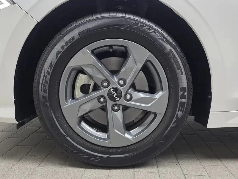 Kia K5, снимка 5 - Автомобили и джипове - 56687974
