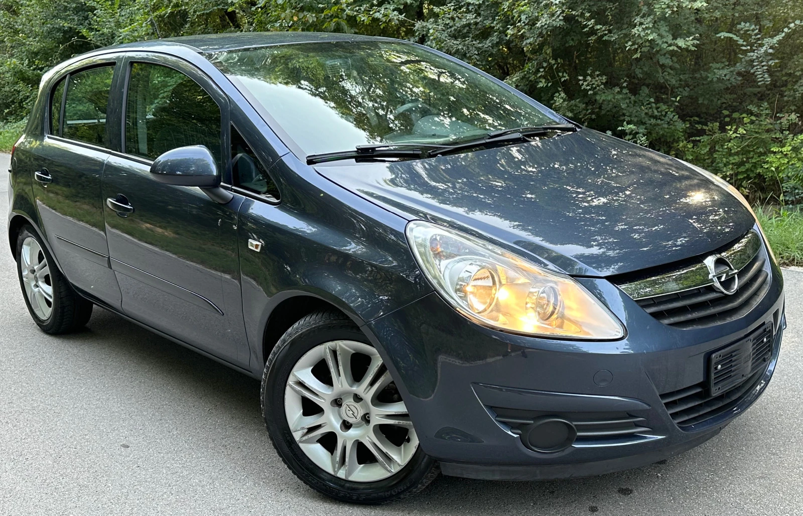 Opel Corsa 1.2i-80кс - изображение 3