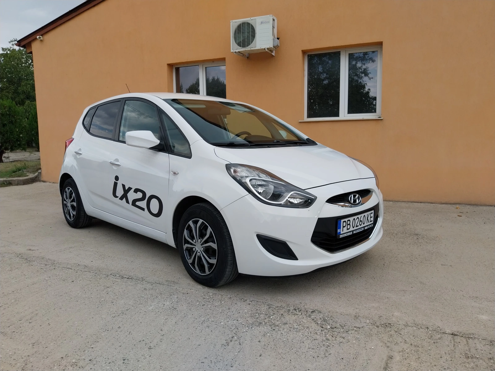 Hyundai Ix20 IX20 1.4 i// blue//.Отлична euro5B - изображение 2