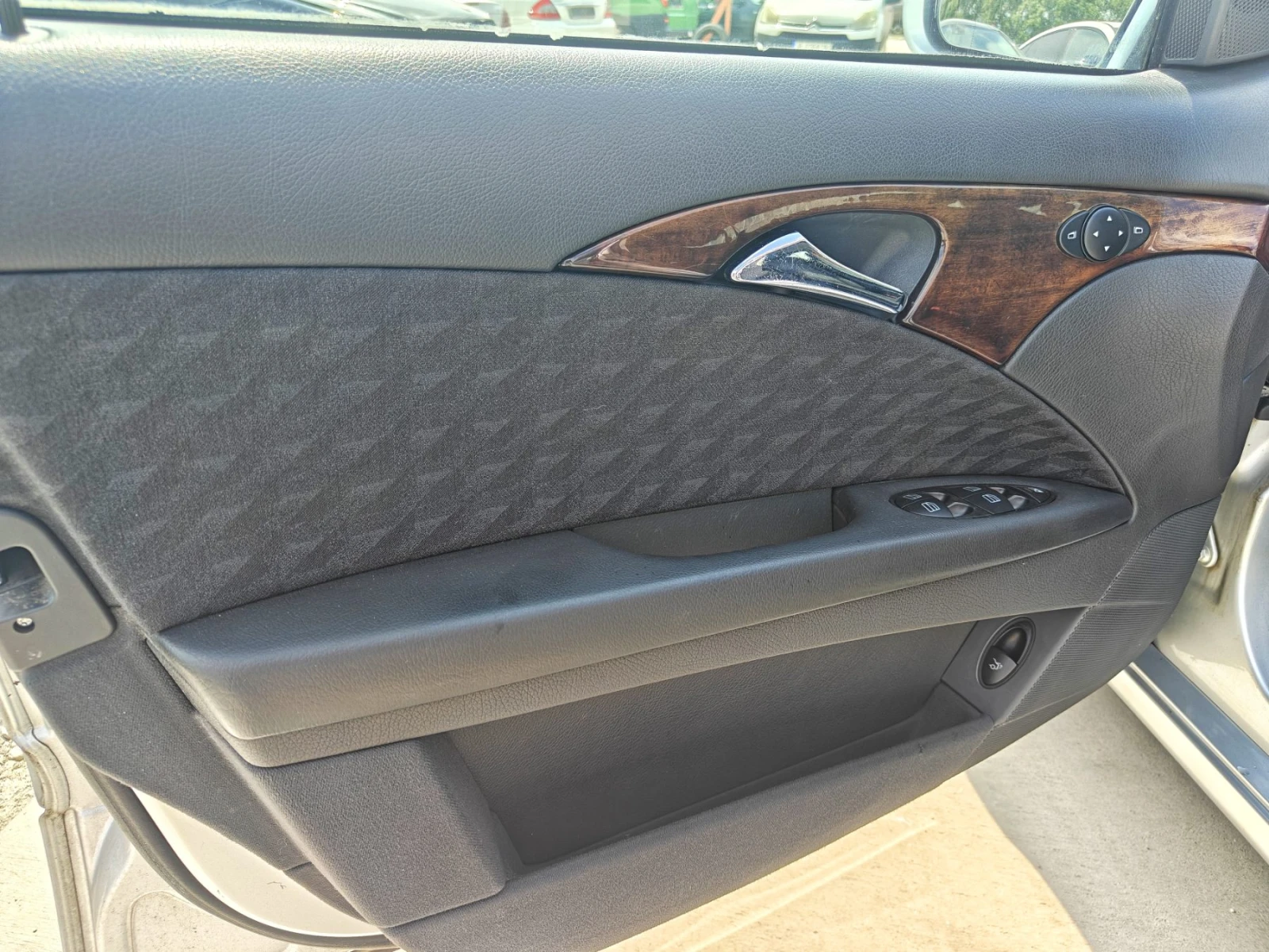 Mercedes-Benz E 200 cdi - изображение 9