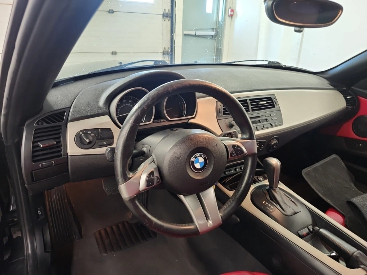 BMW Z4 CARFAX* АВТОФИНАНСИРАНЕ БЕЗ ПЪРВОНАЧАЛНА ВНОСКА - изображение 9