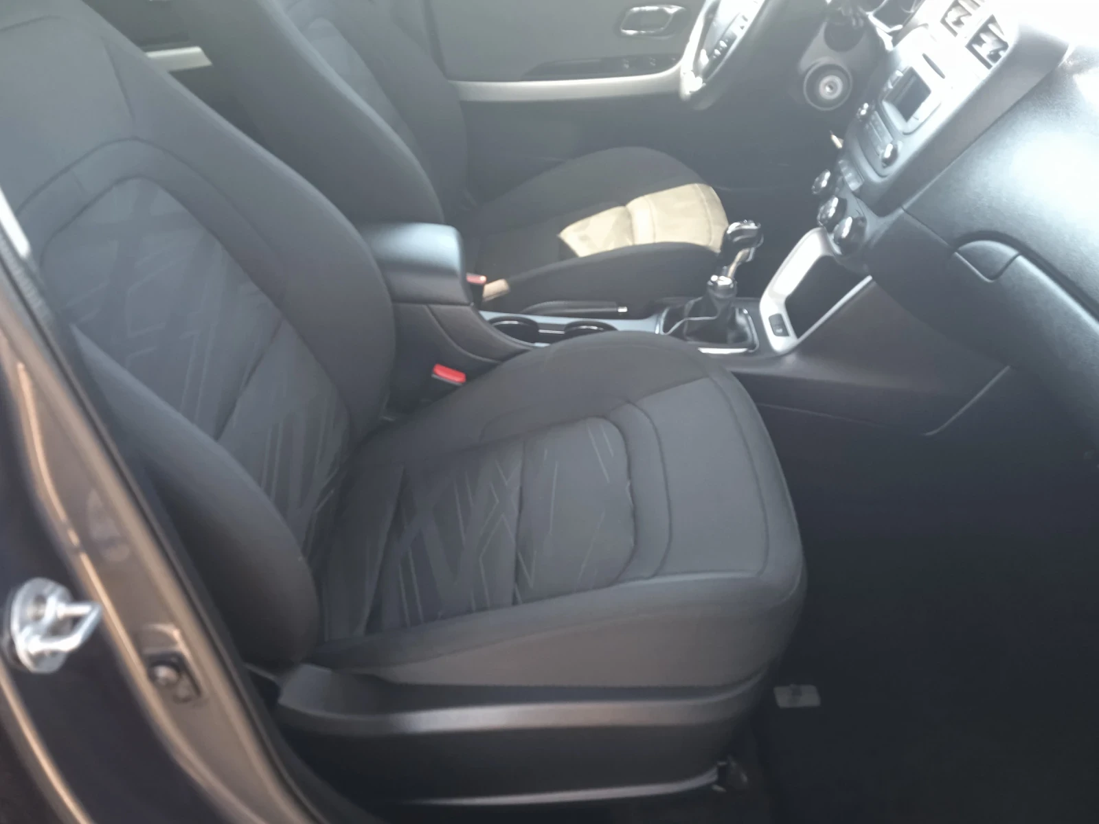 Kia Ceed 1.4i - изображение 10