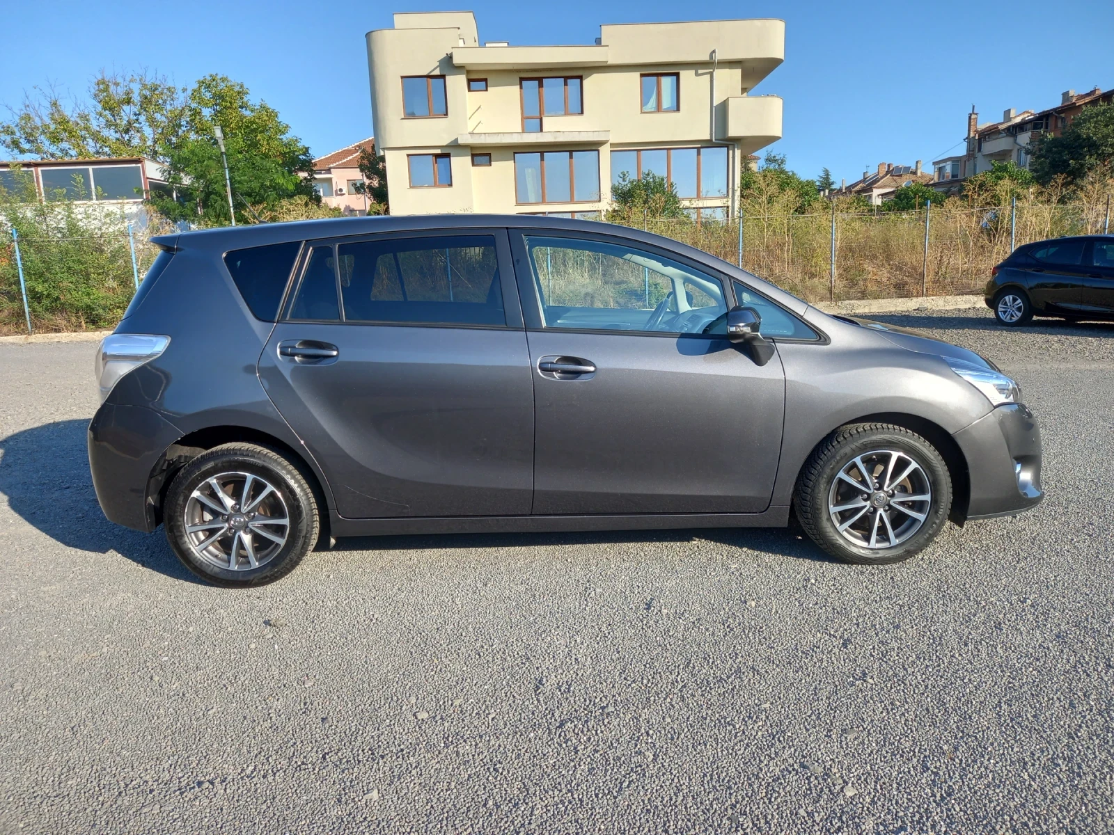 Toyota Verso 6+ 1 места - изображение 3