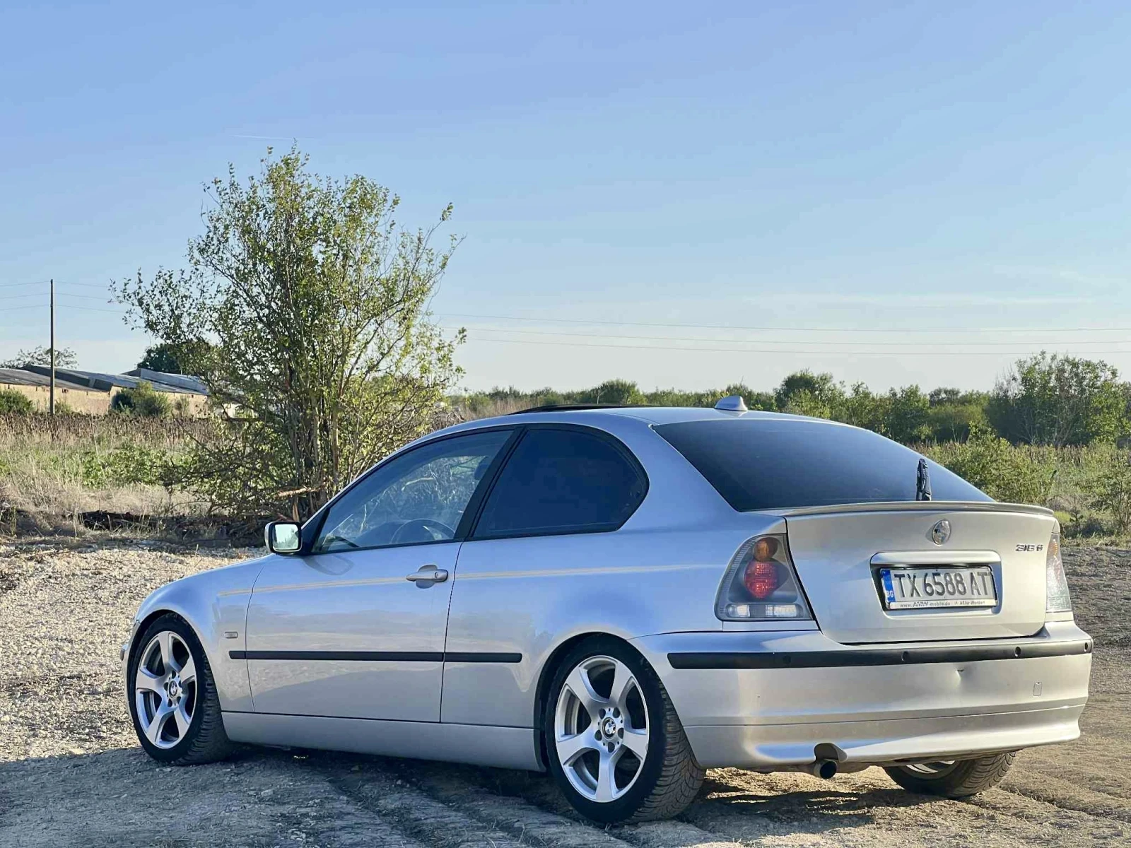 BMW 318 Ti - изображение 4