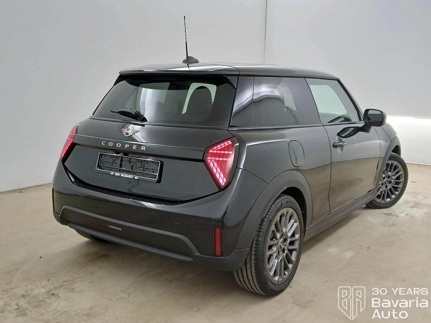 Mini Cooper 1, 5 Steptronic Classic Trim | Mobile.bg   3