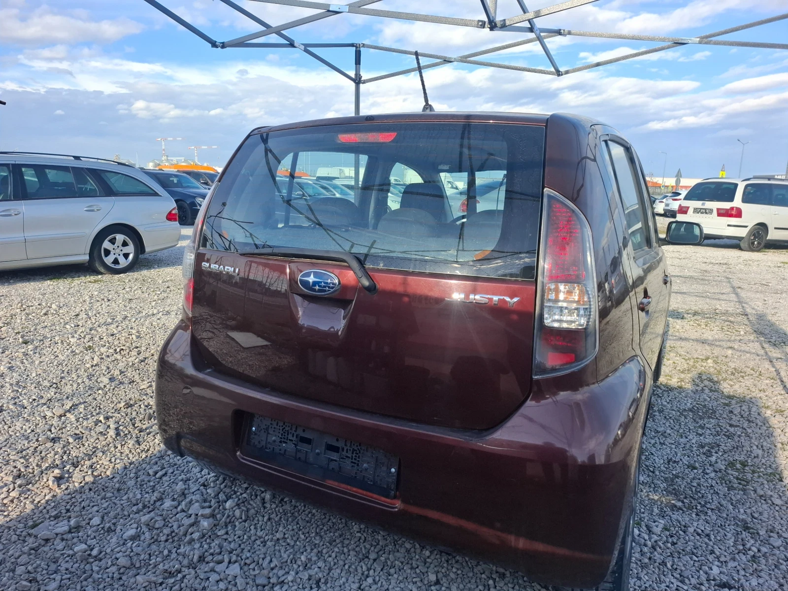 Subaru Justy 1.0 Бензин - изображение 5