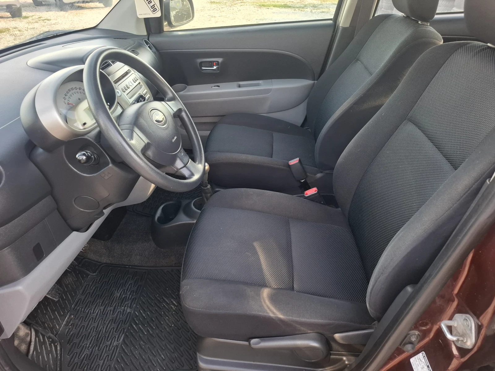 Subaru Justy 1.0 Бензин - изображение 9