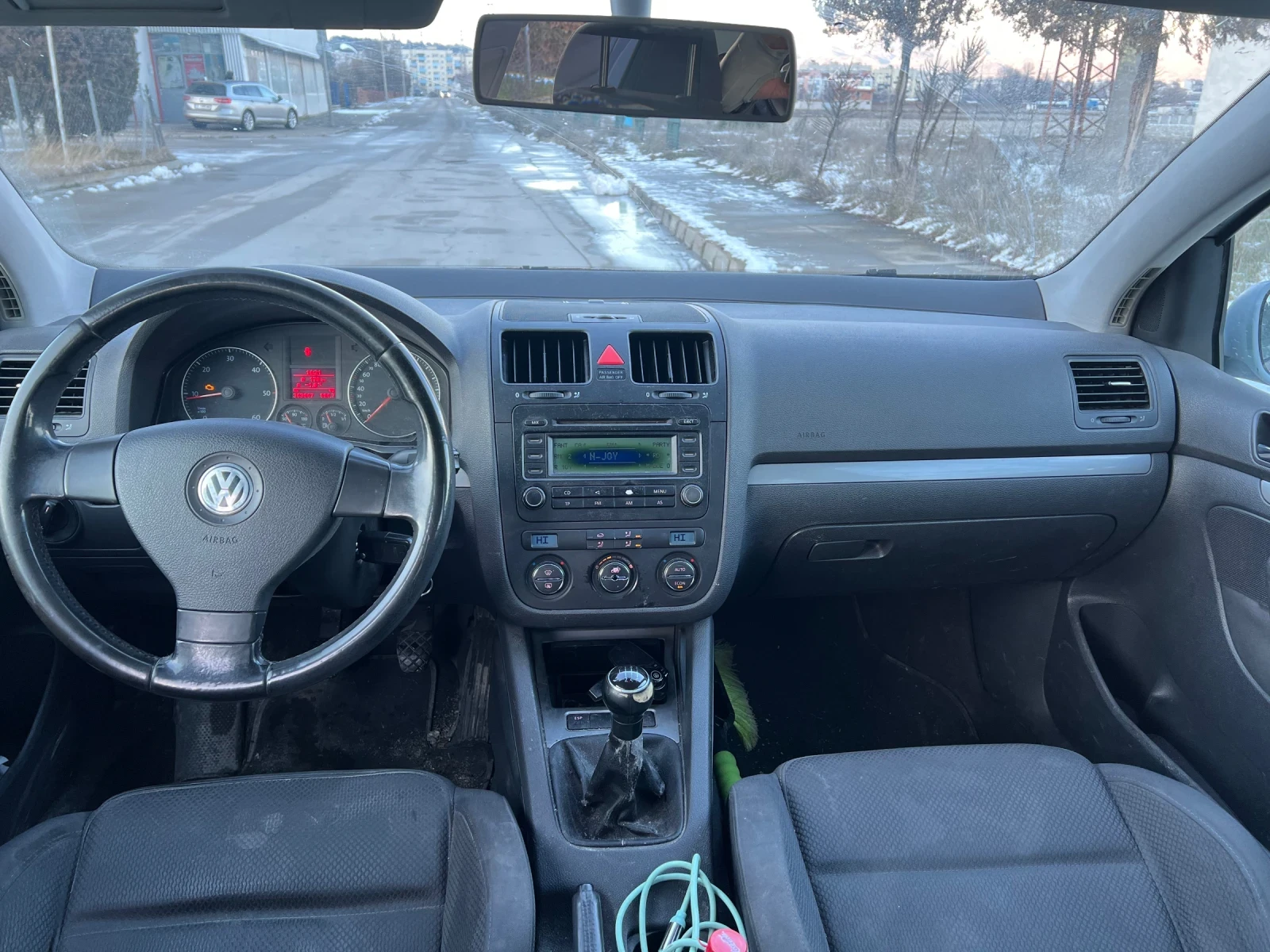 VW Golf 2.0 TDI  - изображение 7
