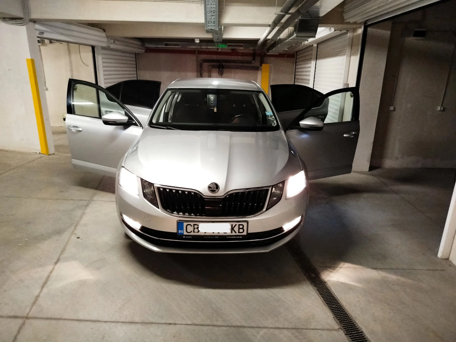 Skoda Octavia 1.6 TDI  - изображение 6