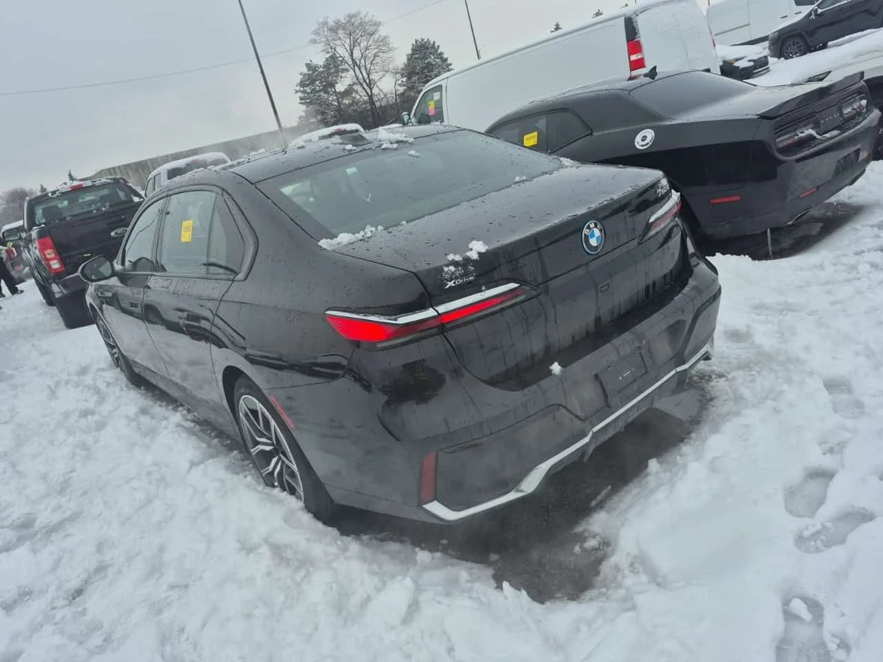 BMW 750 750E XDRIVE * 360 / ��������� / �������� | Mobile.bg � ����������� 4