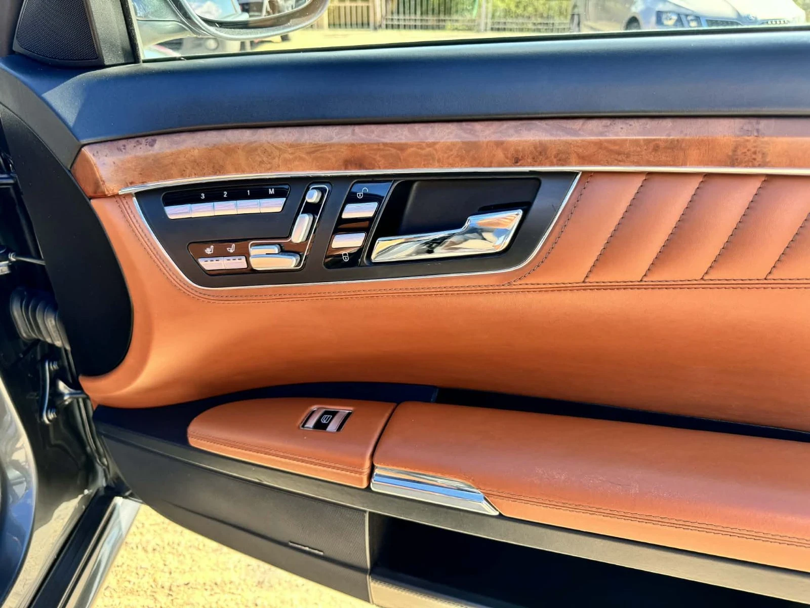 Mercedes-Benz S 65 AMG, снимка 10 - Автомобили и джипове - 53809252