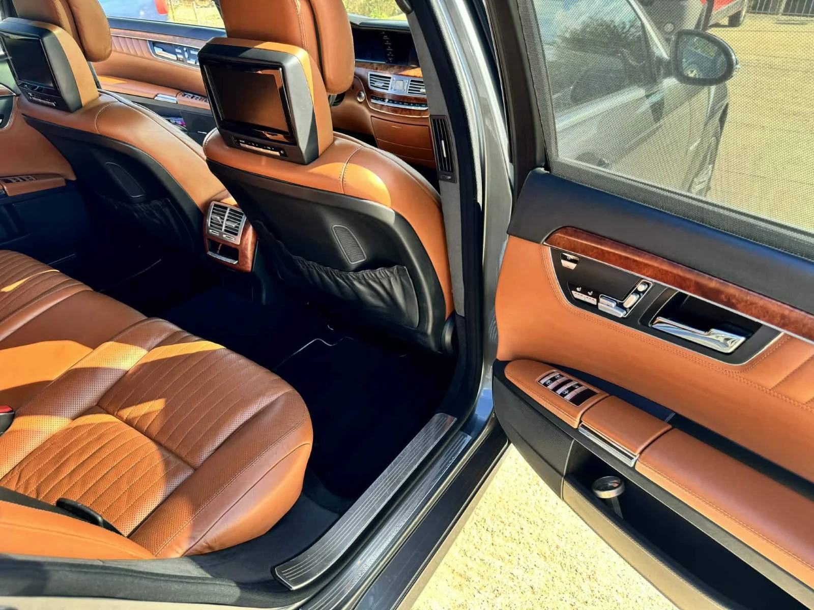 Mercedes-Benz S 65 AMG, снимка 12 - Автомобили и джипове - 53809252