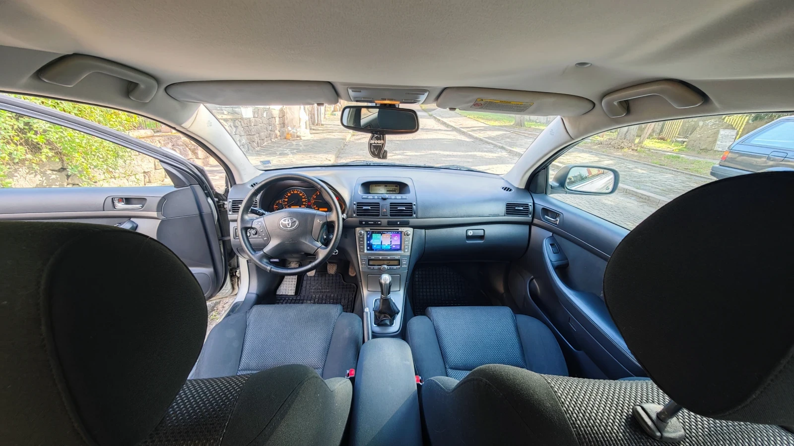 Toyota Avensis Toyota avensys 1.8 VVT-I 129 hp., снимка 12 - Автомобили и джипове - 54174011