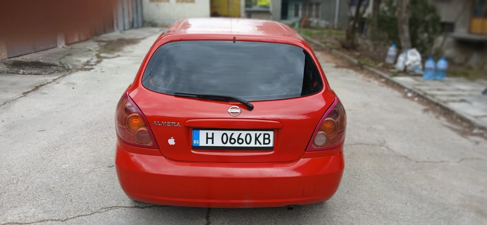Nissan Almera 1.8 , снимка 6 - Автомобили и джипове - 54296030