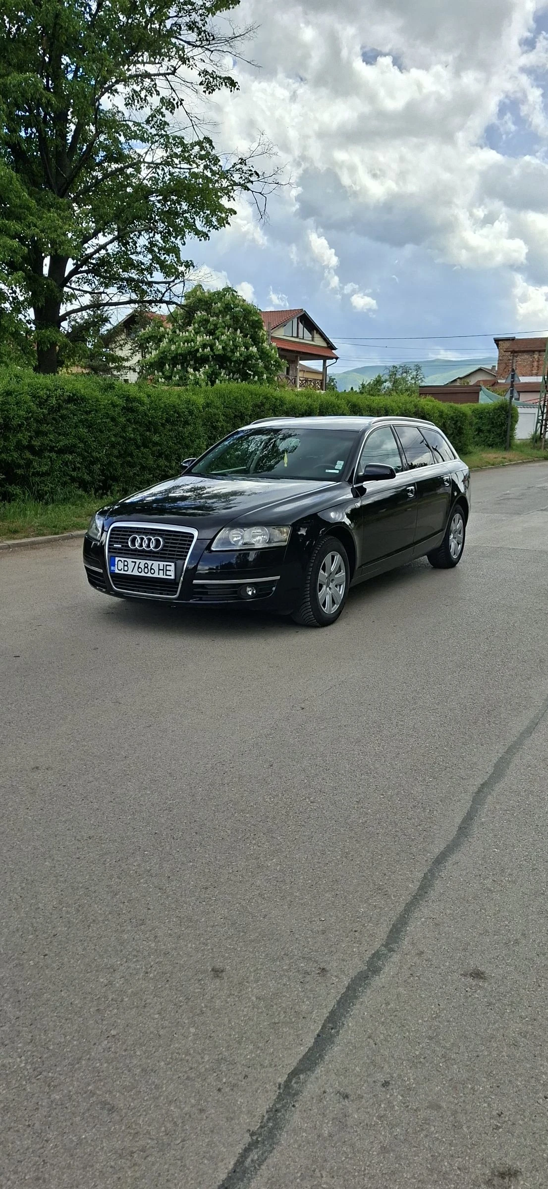 Audi A6 2.7TDI 180к.с 4?4    отличен мотор и скорости 