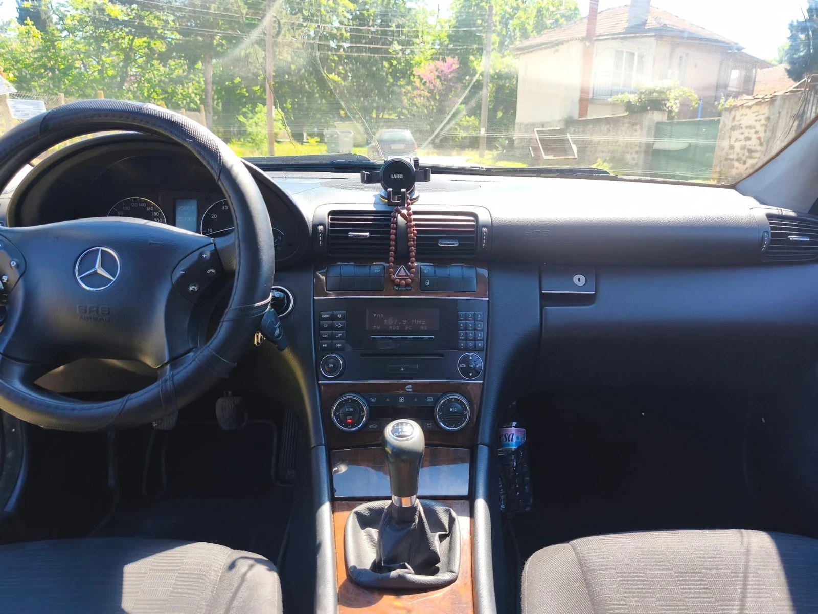 Mercedes-Benz C 180, снимка 6 - Автомобили и джипове - 54575043
