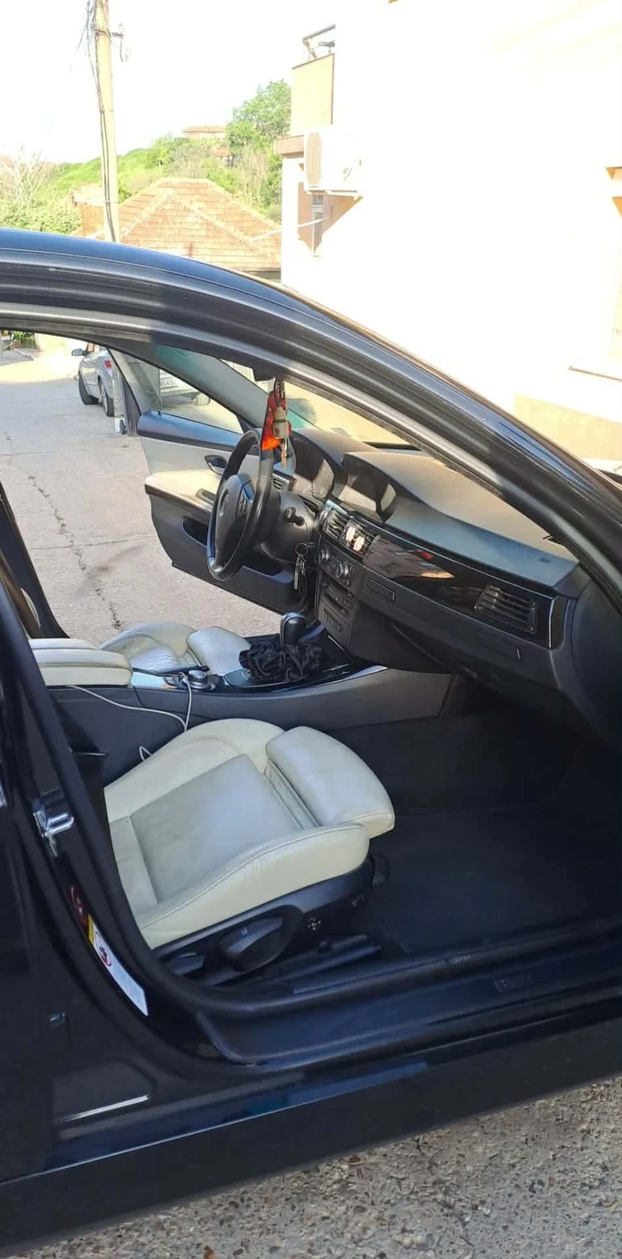 BMW 330, снимка 7 - Автомобили и джипове - 54622521
