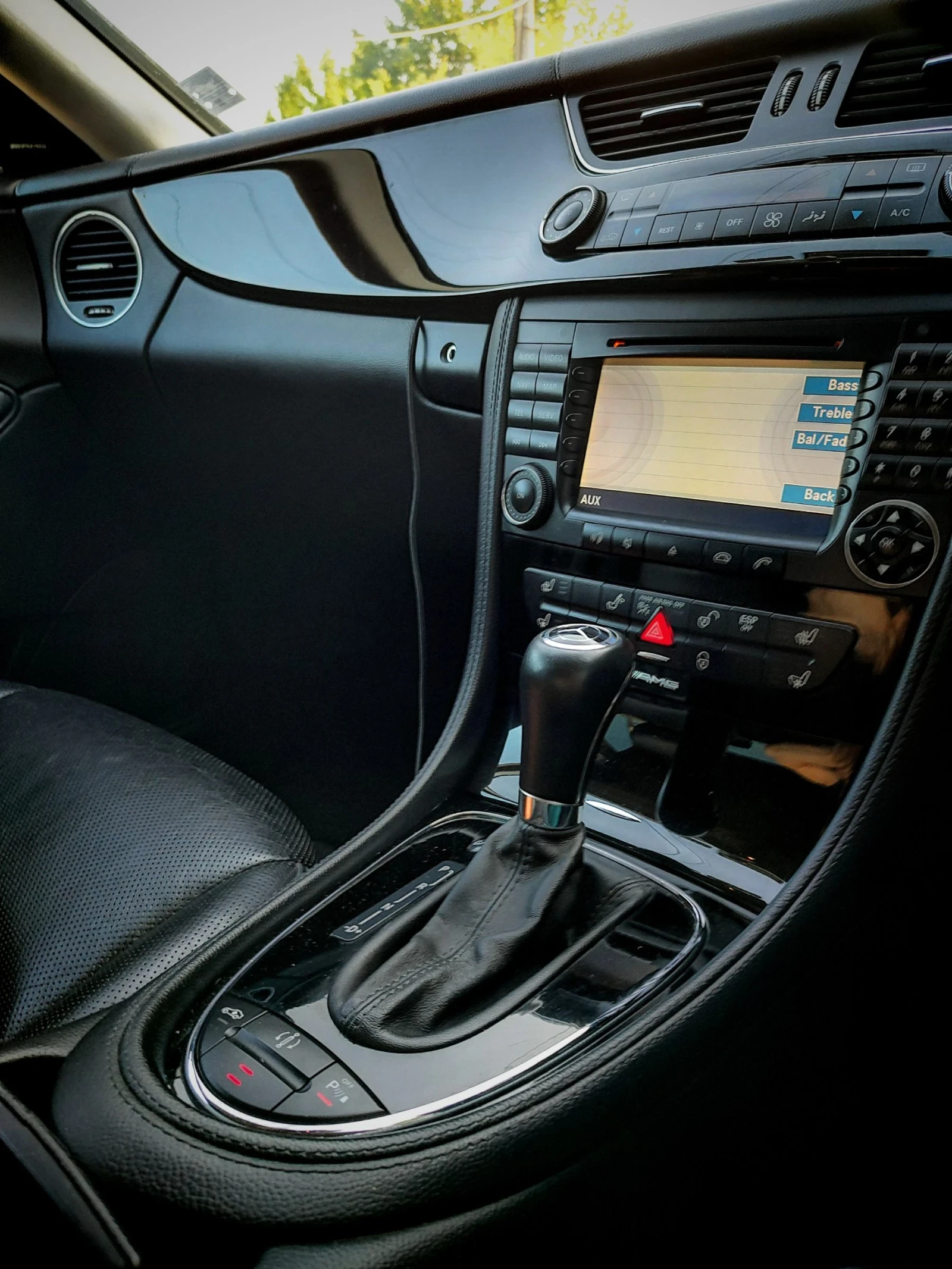 Mercedes-Benz CLS 500 Cls 500/LPG, снимка 15 - Автомобили и джипове - 54626982
