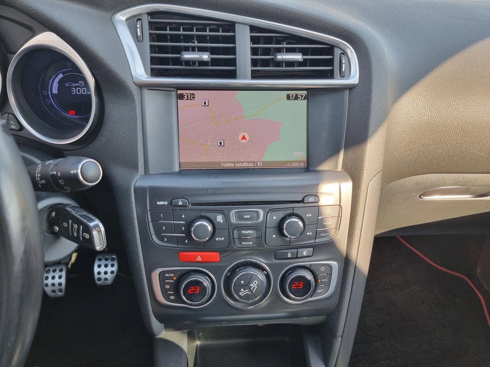 DS DS 4 2.0Д.163КС.6СК., снимка 13 - Автомобили и джипове - 54813354