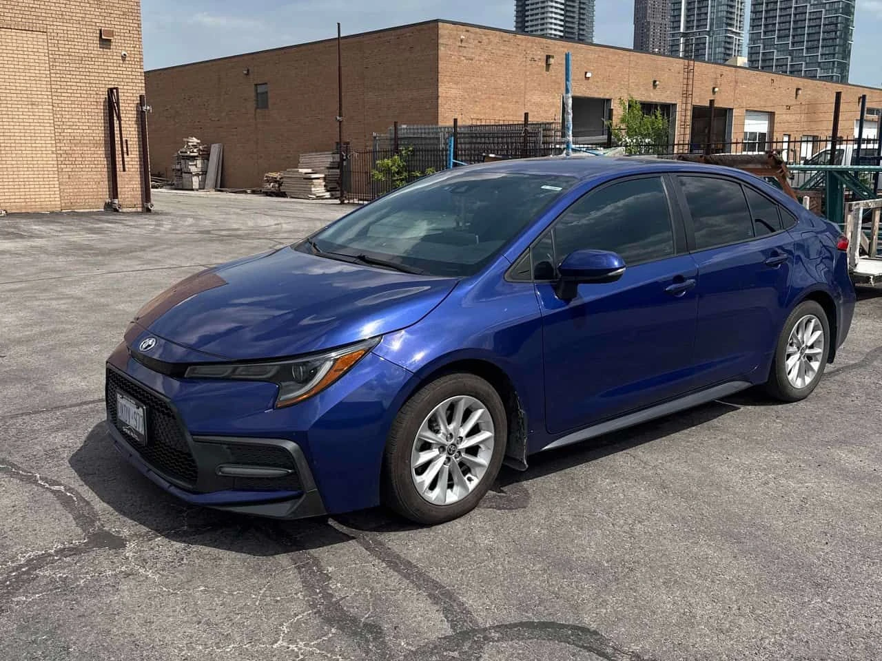 Toyota Corolla * SE CVT * CARFAX * БЕЗ ПЪРВОНАЧАЛНА ВНОСКА