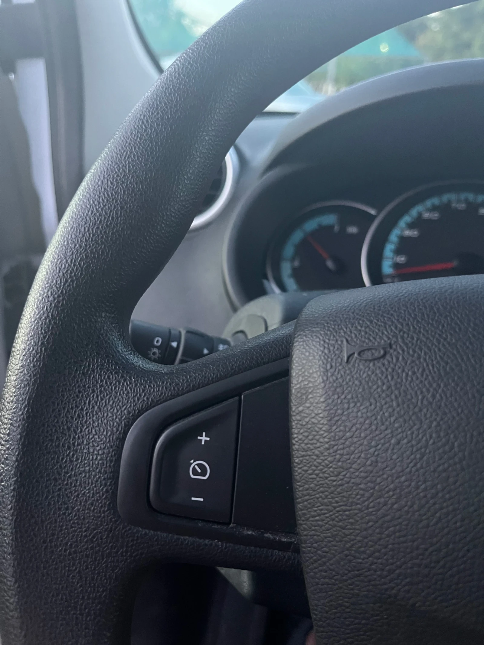 Renault Kangoo Express 33KW Electric , снимка 13 - Автомобили и джипове - 54974274