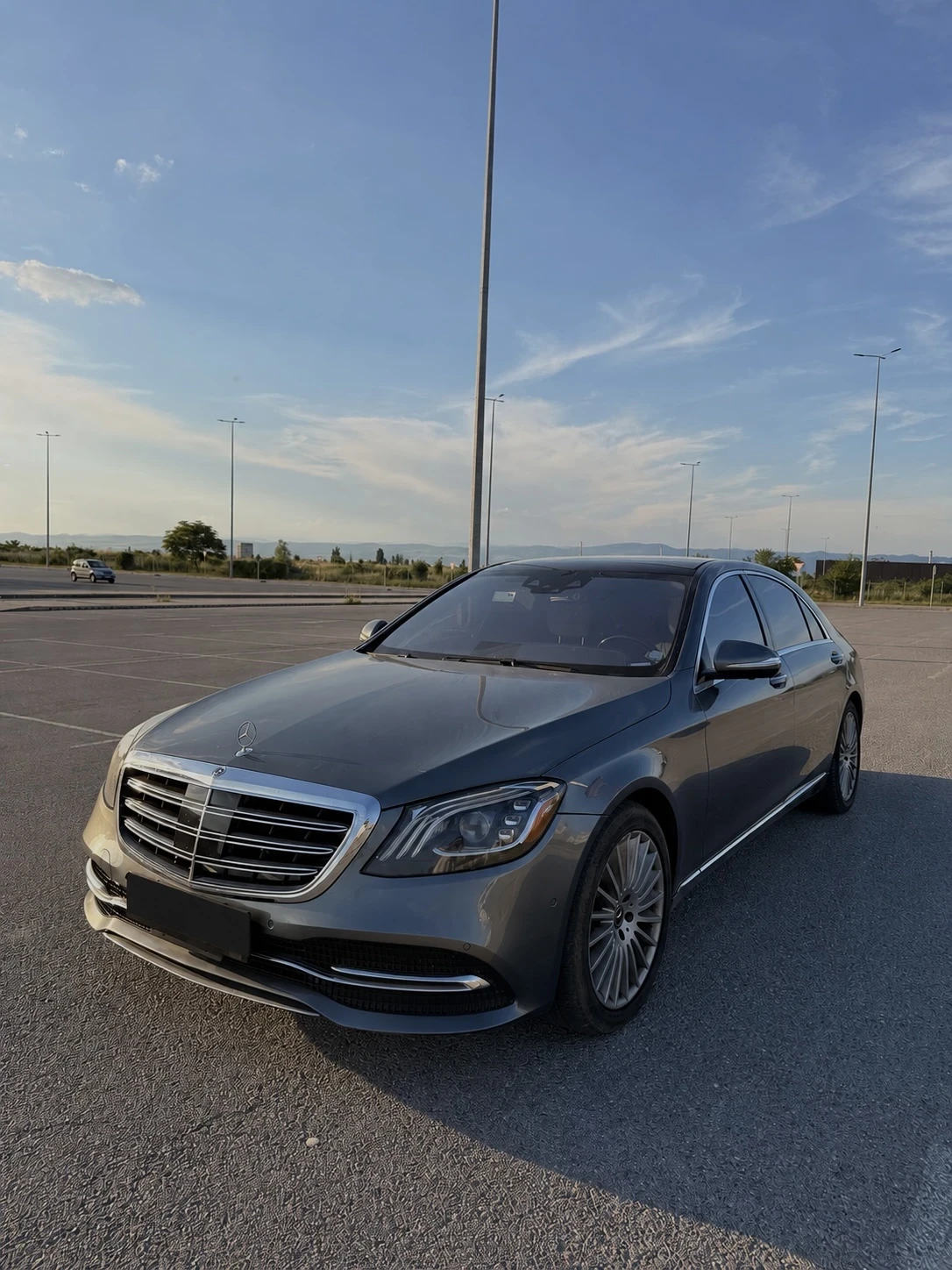 Mercedes-Benz S 560, снимка 2 - Автомобили и джипове - 55061273