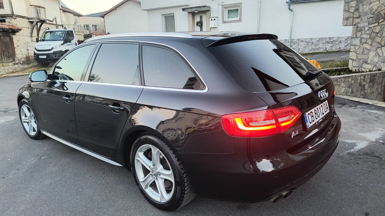 Audi A4 2.0 TDI , 177к.с.Quatro, снимка 8 - Автомобили и джипове - 55335408