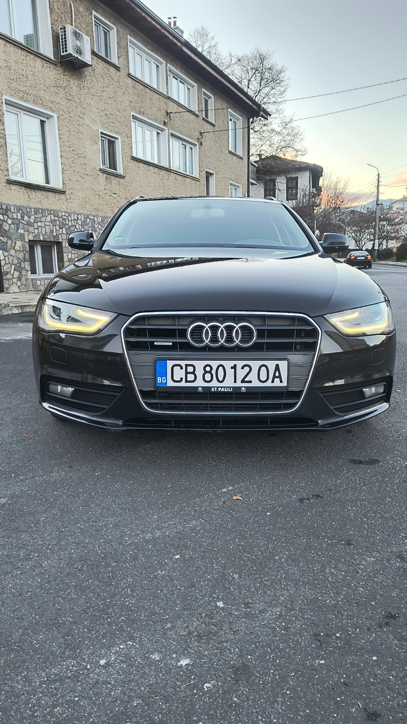 Audi A4 2.0 TDI , 177к.с.Quatro, снимка 9 - Автомобили и джипове - 55335408