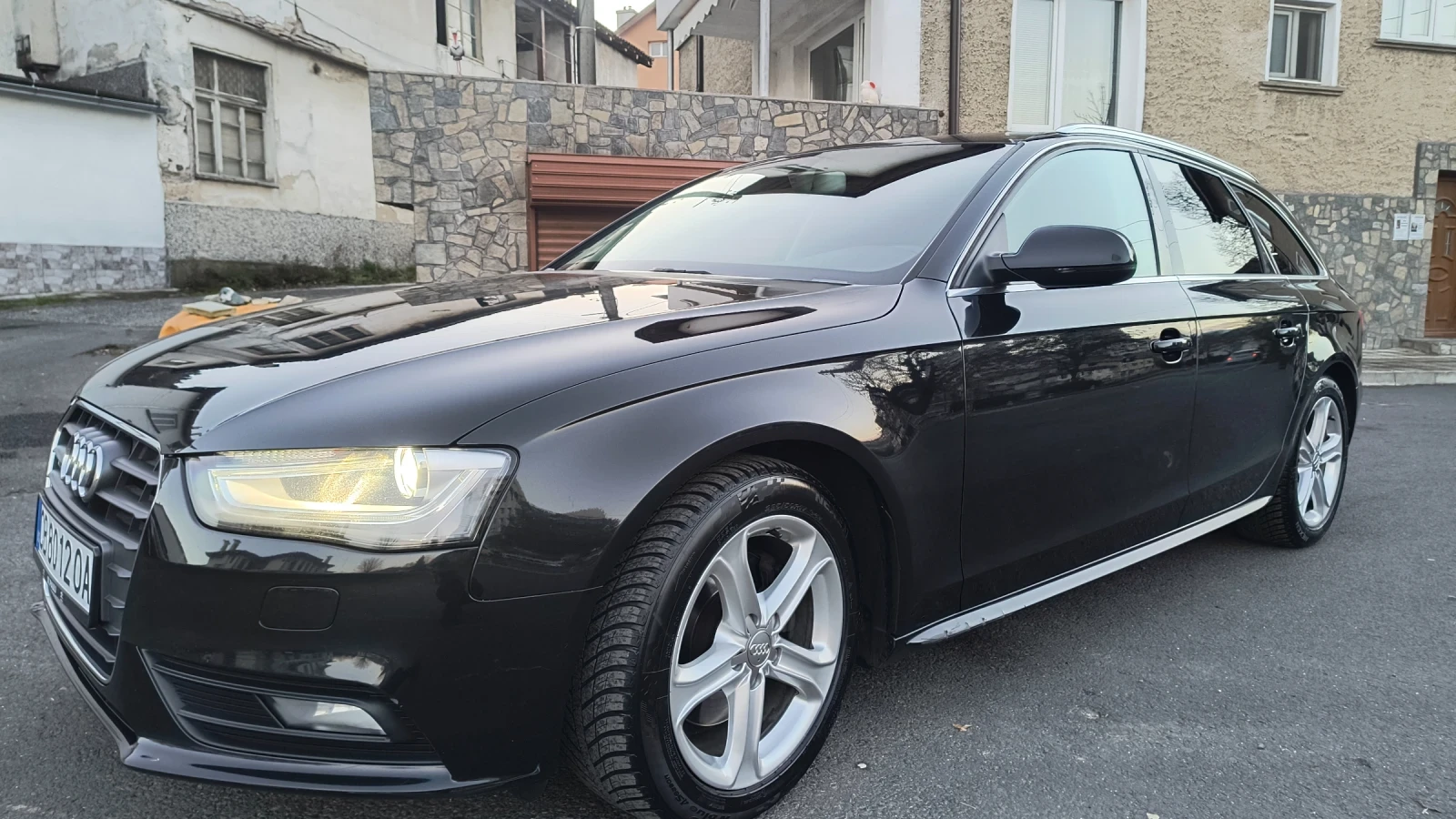 Audi A4 2.0 TDI , 177к.с.Quatro, снимка 2 - Автомобили и джипове - 55335408