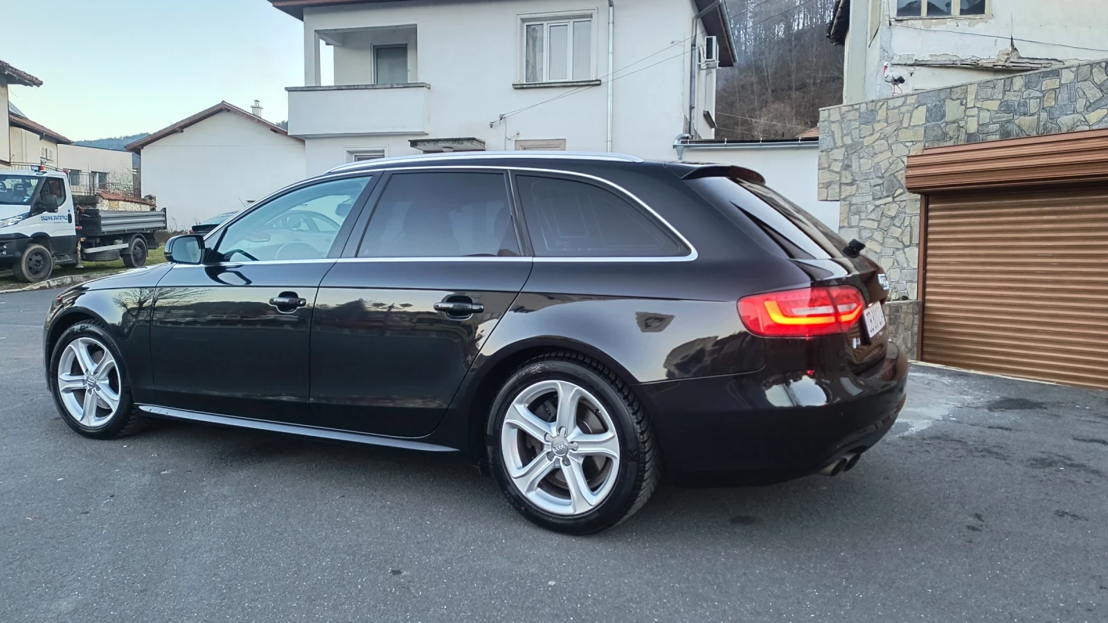 Audi A4 2.0 TDI , 177к.с.Quatro, снимка 12 - Автомобили и джипове - 55335408