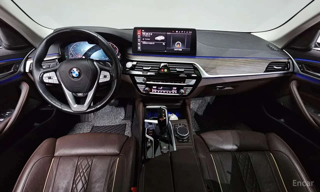 BMW 530 i xDrive Luxury | АВТОФИНАНСИРАНЕ, снимка 7 - Автомобили и джипове - 55709442