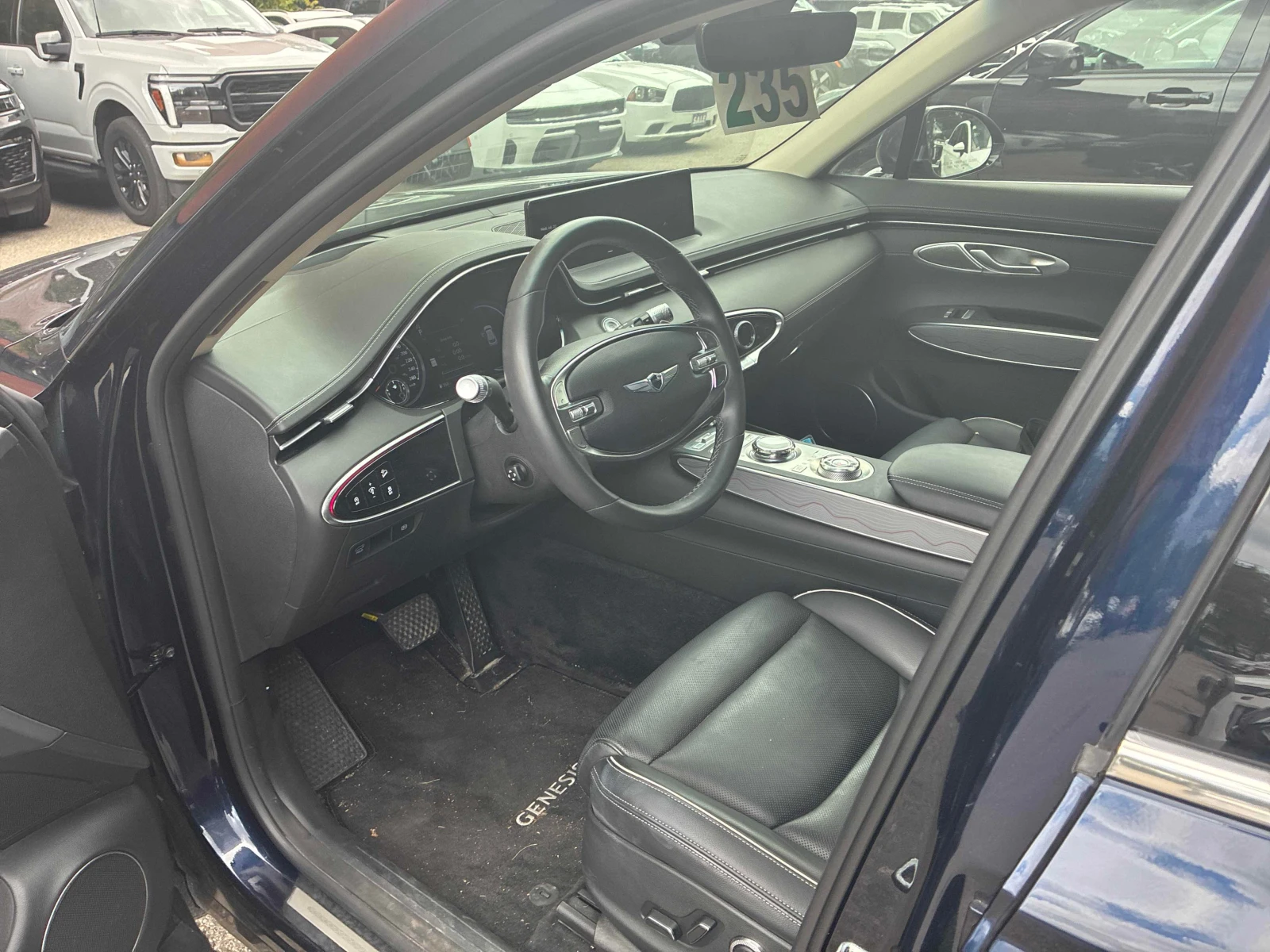 Genesis GV70 * 2.5T Advanced Plus * CARFAX * ОПЦИЯ ЗА ФИНАНСИРА, снимка 5 - Автомобили и джипове - 55979957