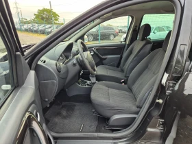 Dacia Duster 1.6i, снимка 12