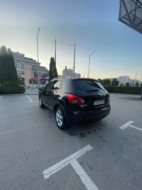     Nissan Qashqai 2.0i 4x4 Panorama 