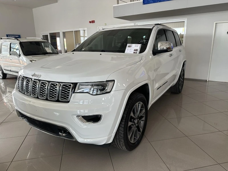 Jeep Grand cherokee Overland 3.6, снимка 1 - Автомобили и джипове - 46505482