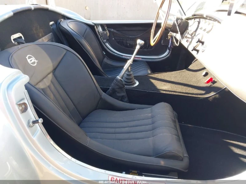 Други Друг Shelby Cobra, снимка 8 - Автомобили и джипове - 53213504